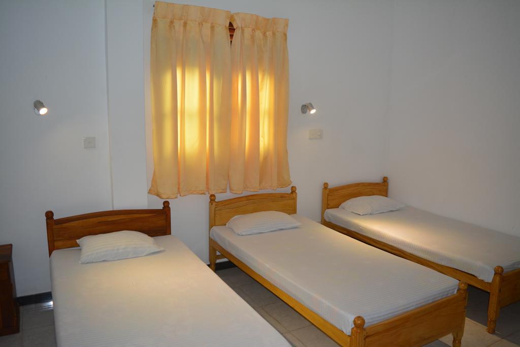 Shining Line Hotel Когала Екстериор снимка